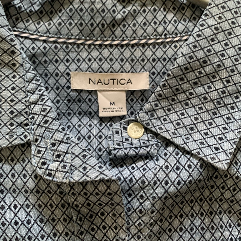 Shirt - Picture 2 of 4
